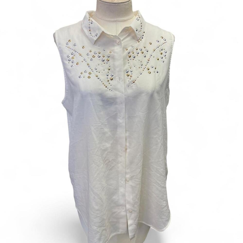 Hm white sleeveless button up